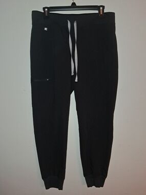 Figs Black Jogger Scrub Bottoms with White Drawcord